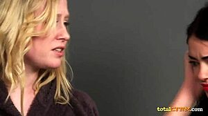 Hot sluts sucked off a lucky guy