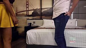 peda con los amigos de mi marido en fiesta salvaje con esposa caliente.