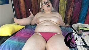 Girlfriend and friend parade in panties during doggystyle fun