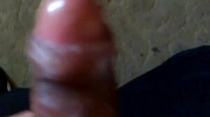 i can't beleive how that bulge is making me so excited in this gay scene, it's driving me crazy and i want more