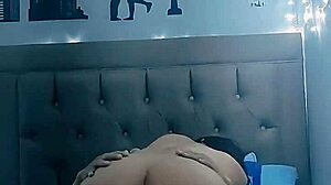 Sugarcandy Receives Penis Outdoors to Cheer Up