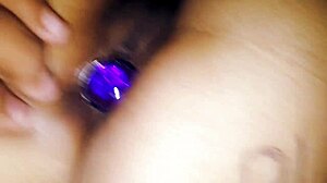 Jugando Con Plug Anal Muy Sexy A Susy Le Encanta