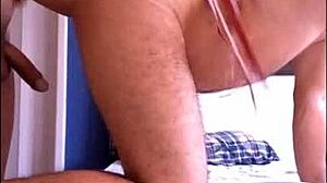 Gay apanhando pra valer do saradinho