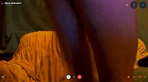 feeling so horny as this sexy camgirl fingers her pussy on skype