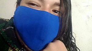 i'm alone again, feeling a bit lonely and missing company