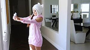 cute asian teen getting her pussy licked and fingered