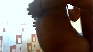 horny ebony mature babe sucking deep on her knees 😜