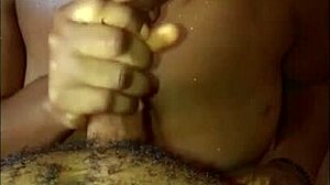 horny ebony mature babe sucking deep on her knees 😜