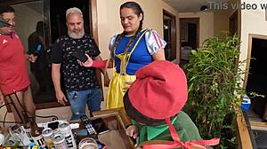 Muita Farra nos Bastidores com Anão Presente