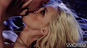 busty blonde babe beach fuck 😍