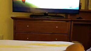 Amateur Young Girl Masturbates With Shaved Pussy