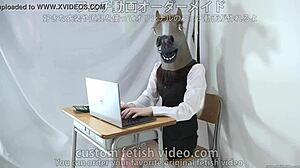 Giant balloon inflates pregnant woman's maternity wear