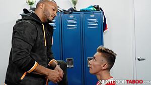 i'm carter delray, going ballz deep with twink trevor harris in this bareback threesome.