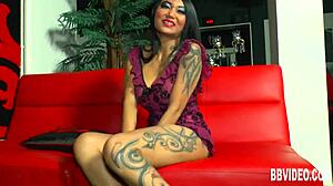 asian nympho fucks her twat with a toy