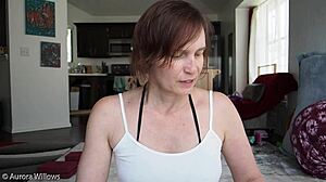 Lekcija 293 o moji ogromni MILF pički z velikimi ustnicami.