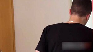 Conheci o Novo Vizinho do Prédio Disponível no Red