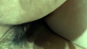 Genç ilk kez seks oyuncağı hayal ediyor