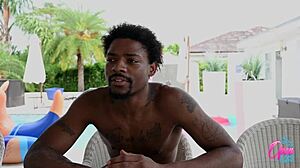 10 bold questions with Stretch3x and Raquel Mendoza at casting