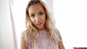 Unbearable blowjob from teen in POV. 😍