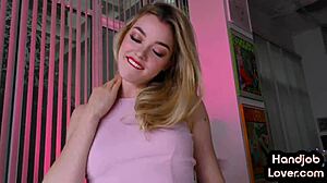 Amateur Babe Grinding In Closeup Pov