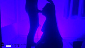 i kneeld and sucked his dik till he cummed in mouf