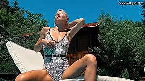 Zazie Skymm makes you jerk off?