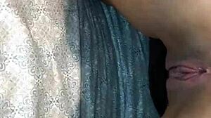 A Latina woman shares her everyday story.