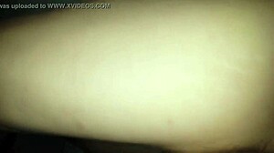 Vietnamese gay actor bot ren vi qua suong