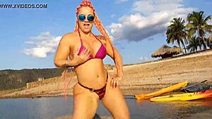 D�bora Fantine Acting Crazy On The Island