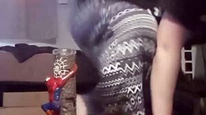 free workout session at college with girlfriend and friend