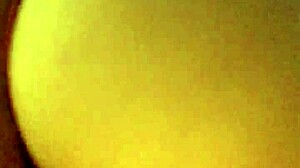 Gata quente cavalgando em público no jetski no México 😜