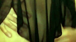 Puta argentina rides and squirts orgasm