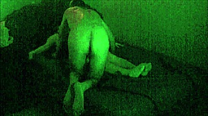 Amateurs experiment with bondage in a homemade setting