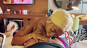 Sugga baddie & salley cakez take turns deepthroat dante