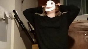 Petite girl enjoys workout at prom event