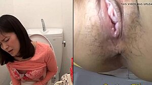 Asiatica perversa mostra figa sotto gonna per pompino intenso