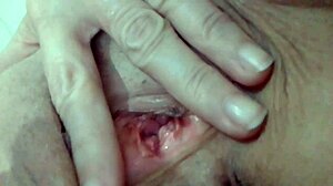 Red stella still gets wet pussy fully cumshot.