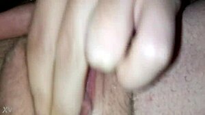 Canadian lesbians squirt during amateur fucking