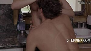 Вау, действие с мачехой, о котором я никогда не мечтал!