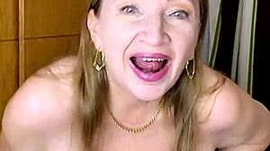 Mariaold Plays With Dildo In Sexy Underwear