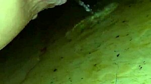 Pengalaman Marbellicious: Anal BDSM buatan sendiri dengan hamba muda 18+ dan sisipan berpengalaman.