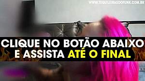 Sexy chat with Brazilian Debora Fantine