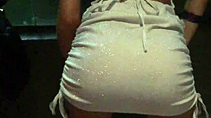 novinha se exibindo exibicionismo