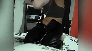 colombian girlfriend arrives from party for sex