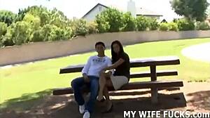 Интензивният оргазъм на жена ми ме шокира в hardcore сесията