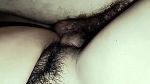 Mi prima jovencita colegiala dormilona se queda a descansar en mi cama me aprovecho y comienzo a tocar su dulce vagina y tengo sexo con mi prima real casero amateur no fingido