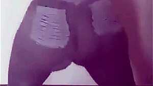 my neighbor in spandex, moving her body seductively