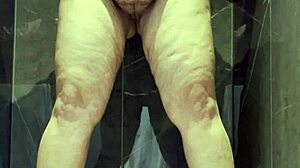 Bbw pissing nice and slow in morning shower