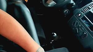 Latina Taxi Girl Sucks Cock for Foot Massage