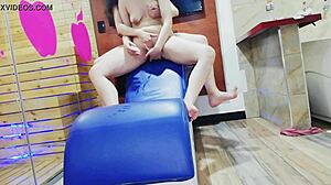 Being unfaithful with another woman in a Colombian motel, intense fucking session